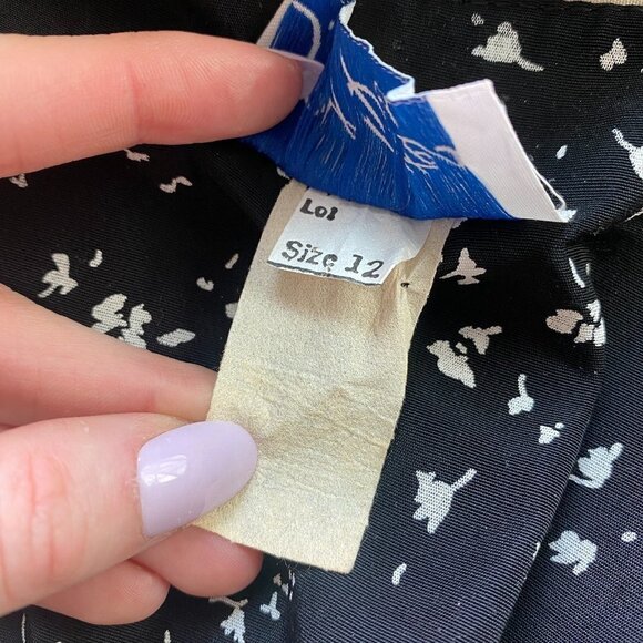 Vintage 1980s S.L. Petites Black Floral Front Button Pleated Sun Dress - Picture 6 of 6